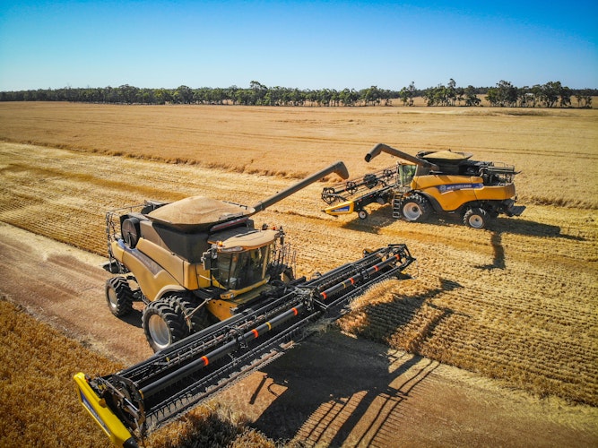 View Real-Time Connected Case IH & New Holland Equipment in Agworld