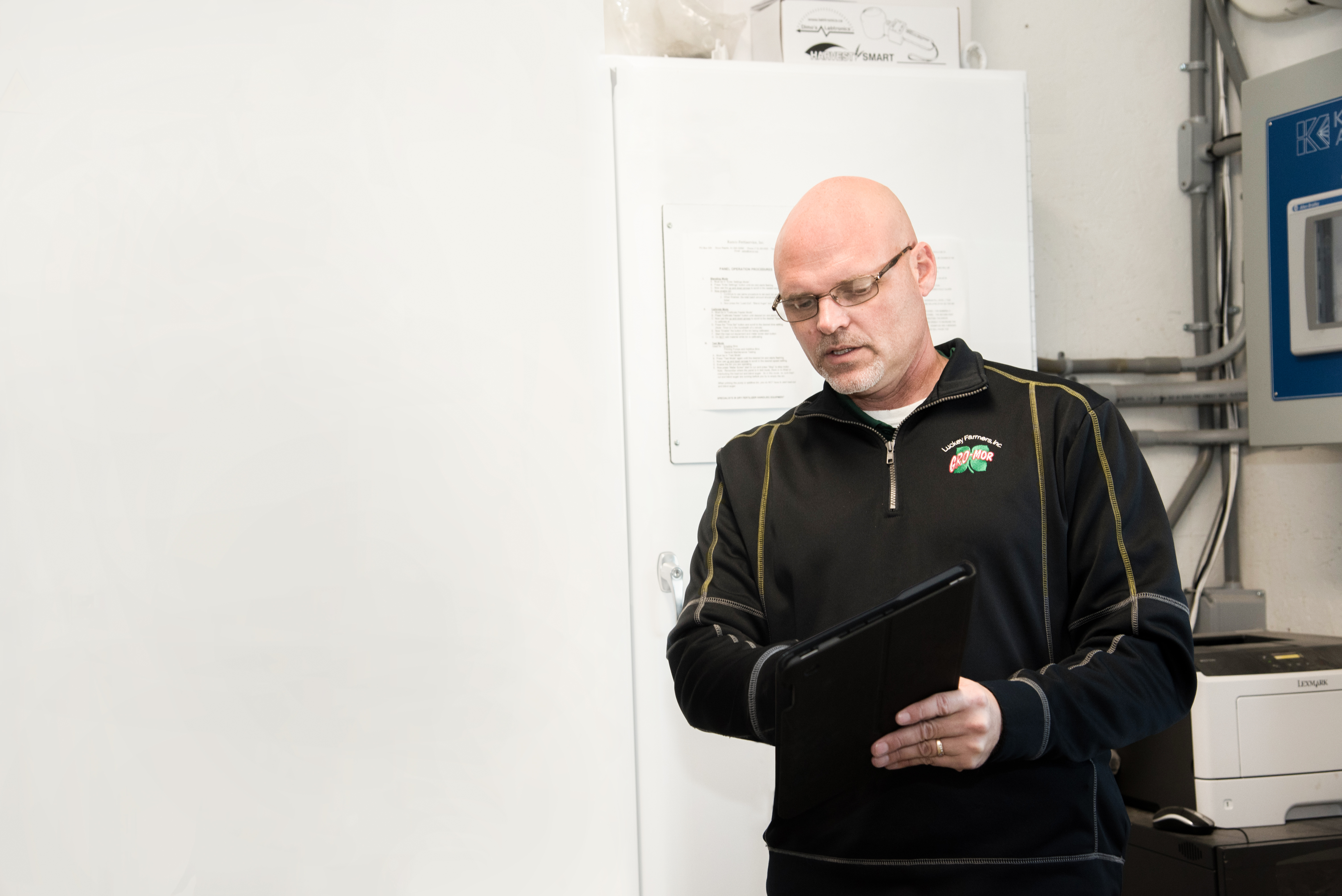 Andrew Gladden from Luckey Farmers using Agworld on iPad