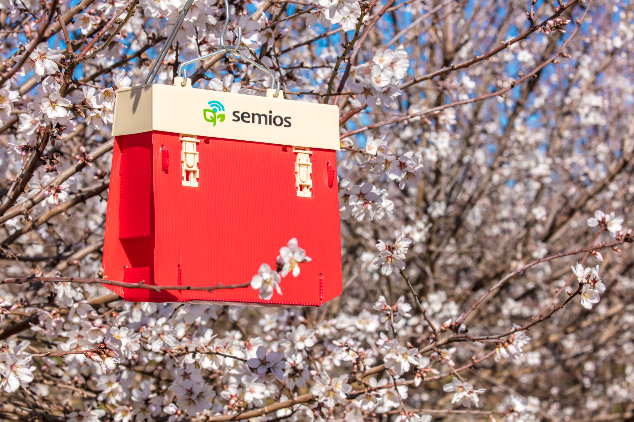 Agworld partner Semios